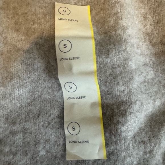 Universal Thread Beige Crew Neck Sweater - Picture 2 of 6